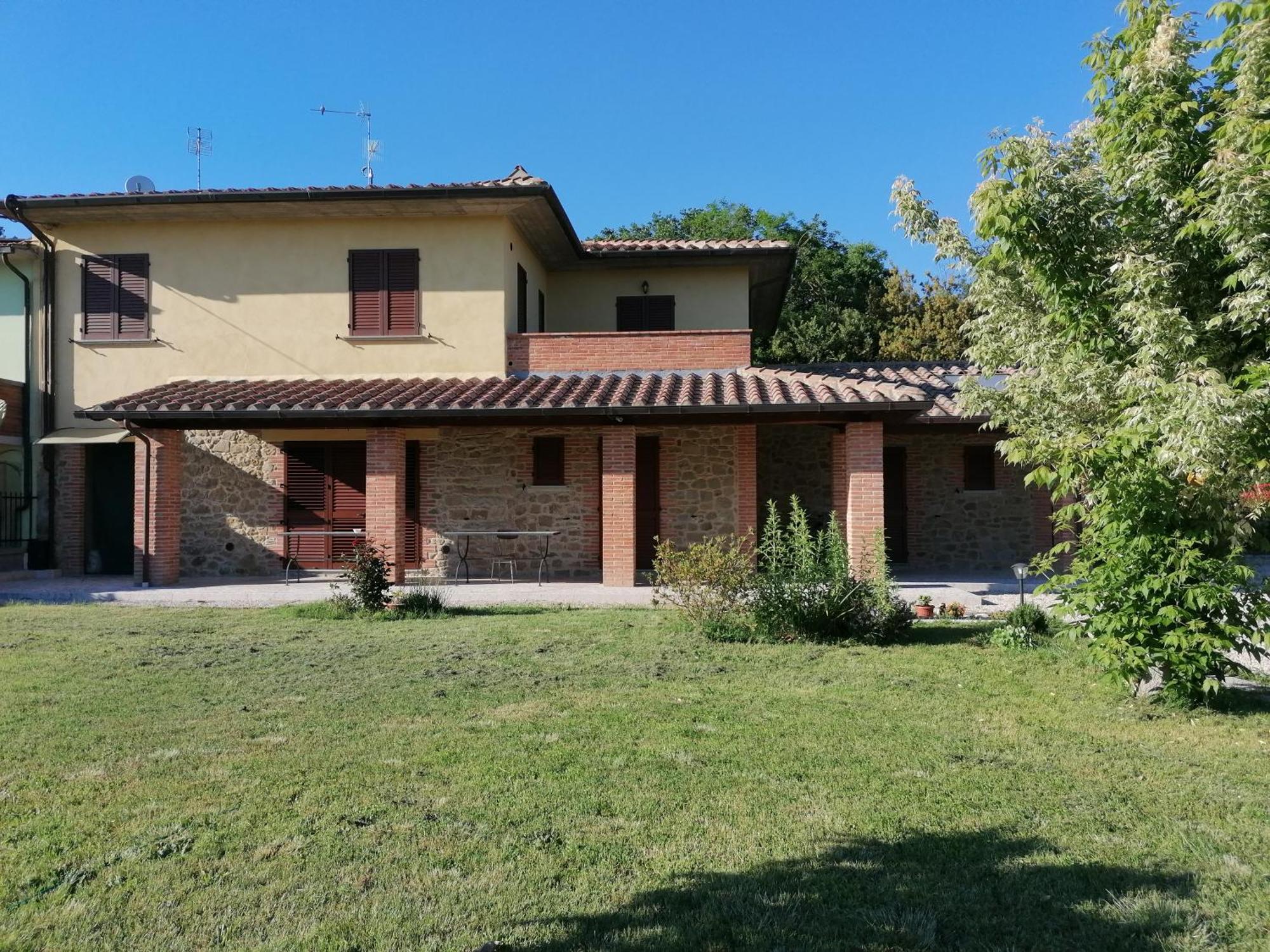 Il Boschetto Da Michael -Quercia Hotel Badia Al Pino Luaran gambar